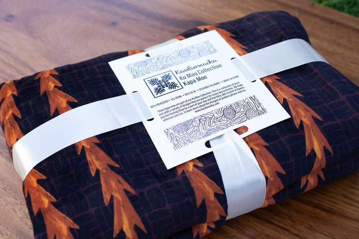 Lei Hala Eleele Kapa Moe Makua